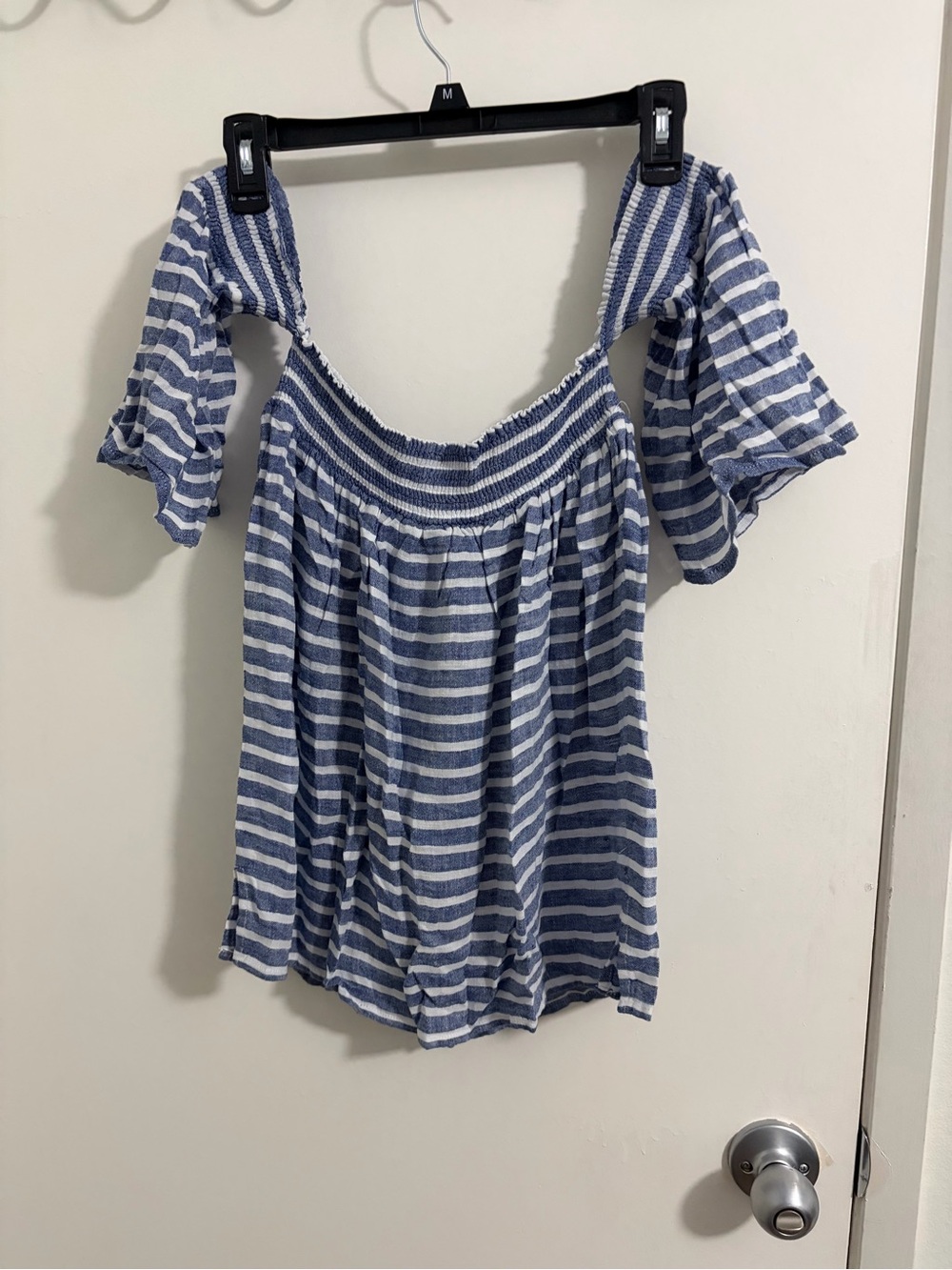 New NWT Rails blue white striped off the shoulder top Medium M Parisian blue
